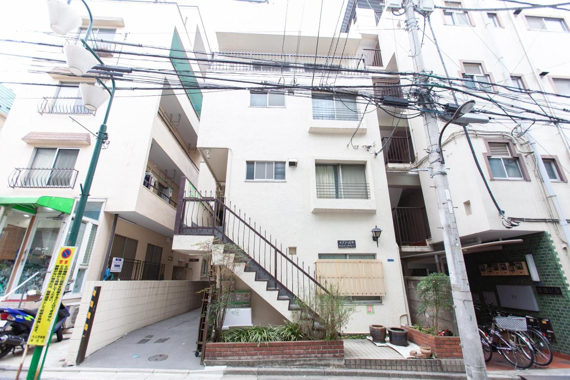 Yk Building, Tokyo